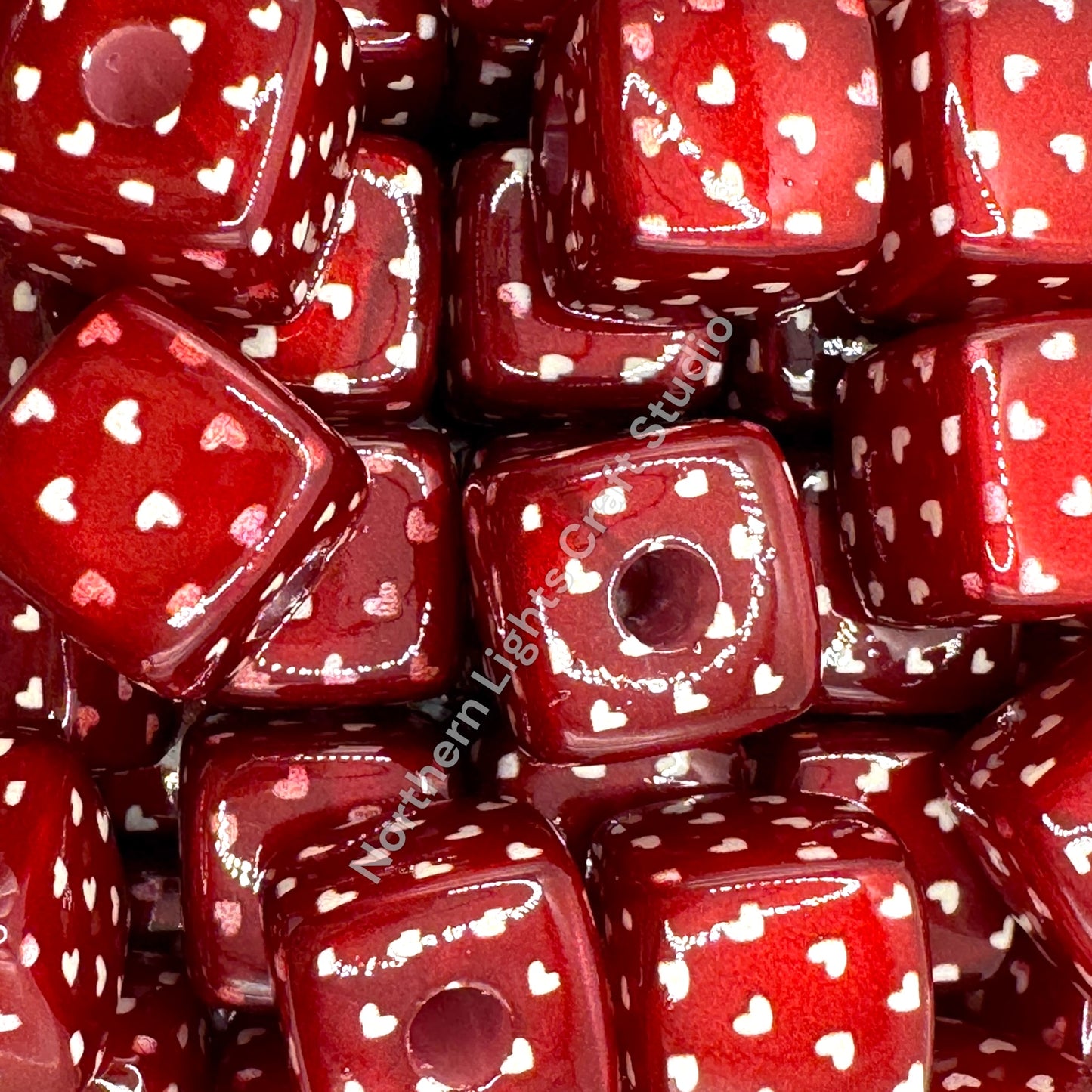 Printed Heart Cubes -14mm - 10pc.