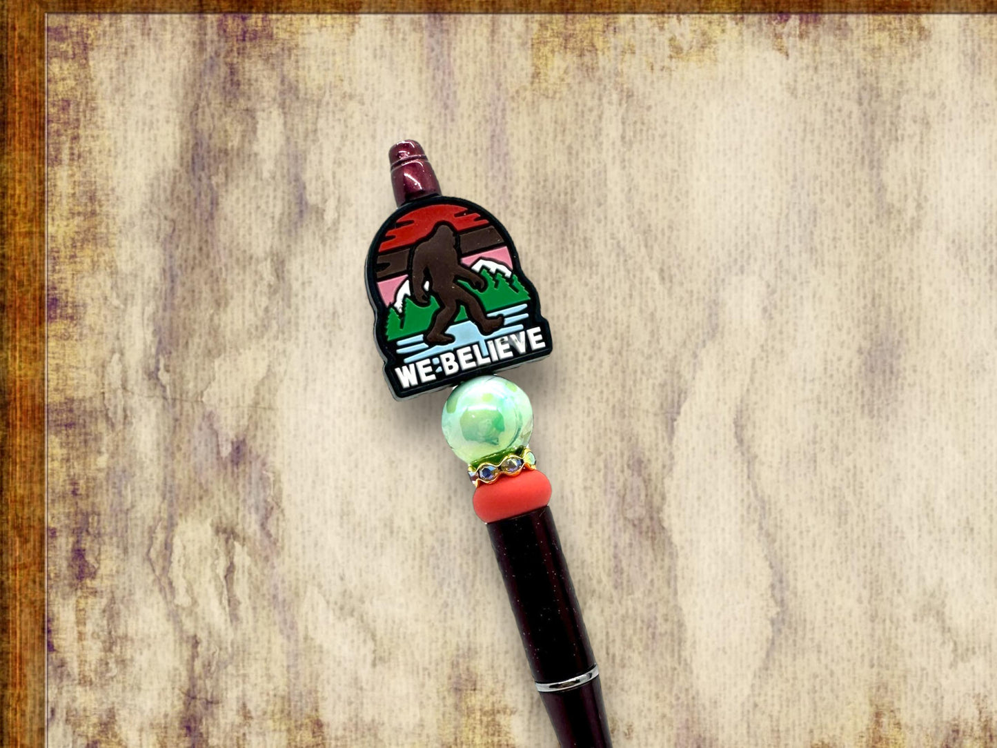 Handmade Bigfoot Beaded Pen, We Believe Cryptid Pen, We Believe Bigfoot Pen, Bigfoot In The Woods Pen