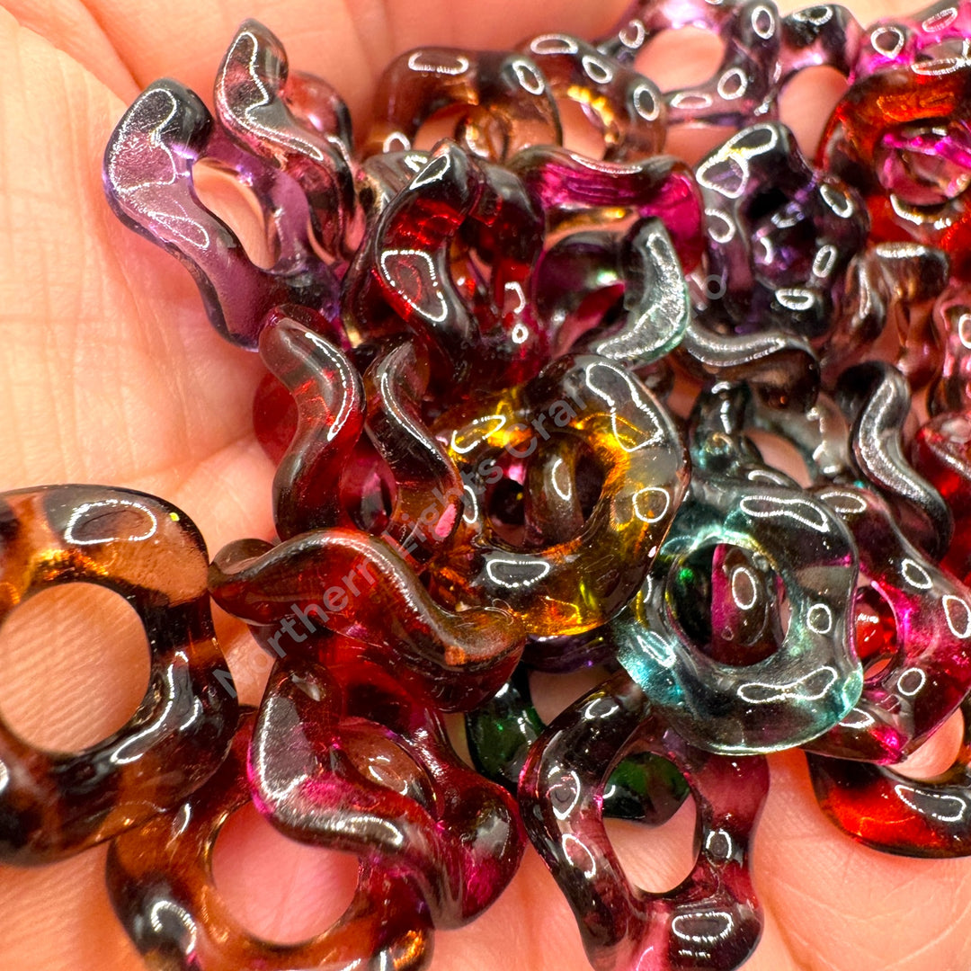 Shiny Dark Leopard Translucent Wavy Spacers 16mm - 50 pcs.