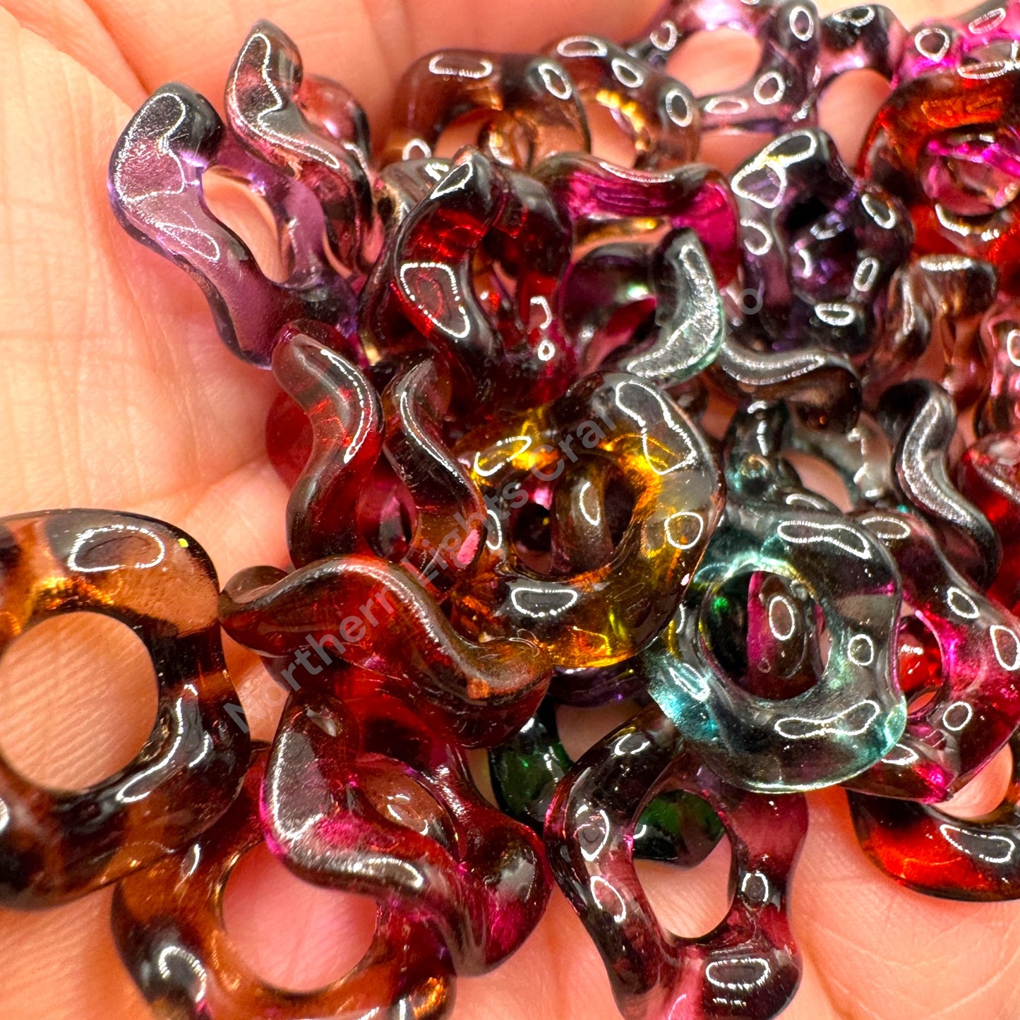 Shiny Dark Leopard Translucent Wavy Spacers 16mm - 50 pcs.