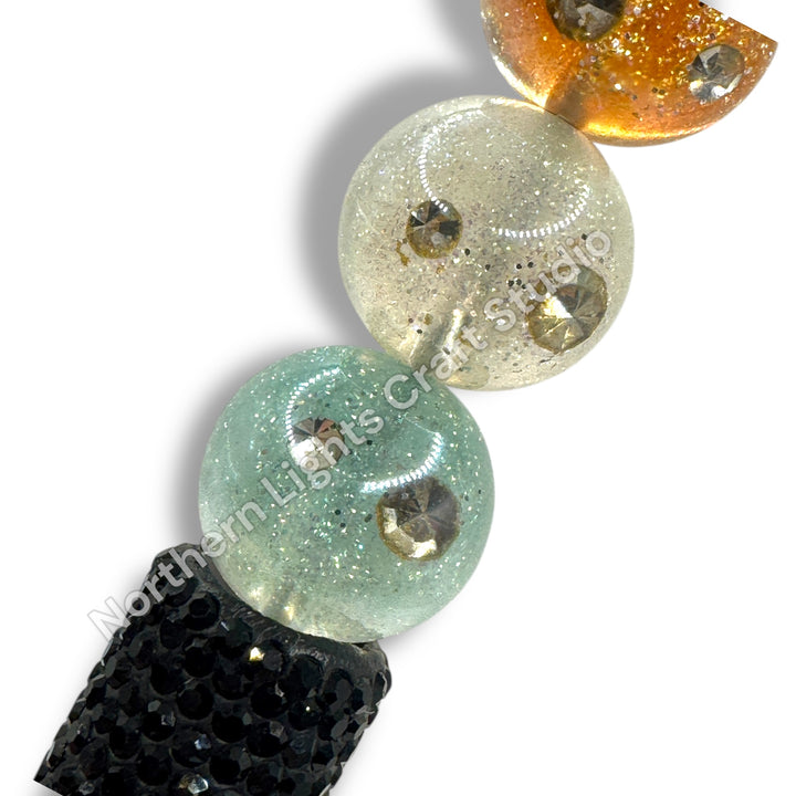 Glitter UV Coated Premium Resin Luminous 16mm Beads With Metal Butterfly Charm Inside -20pc.
