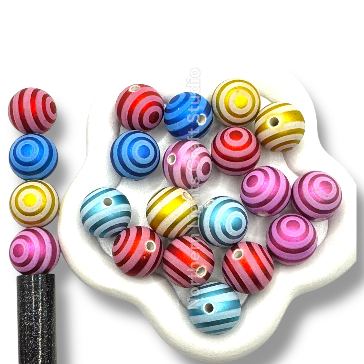 Frosted Swirl Beads -16mm - 20pc.