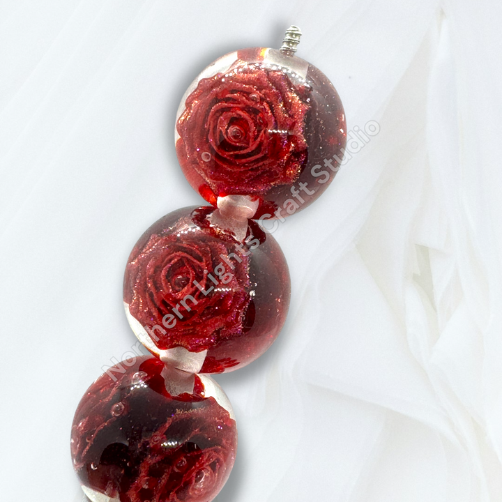 Glitter Red Rose Luxury Resin 20mm Bead - 10 pc.