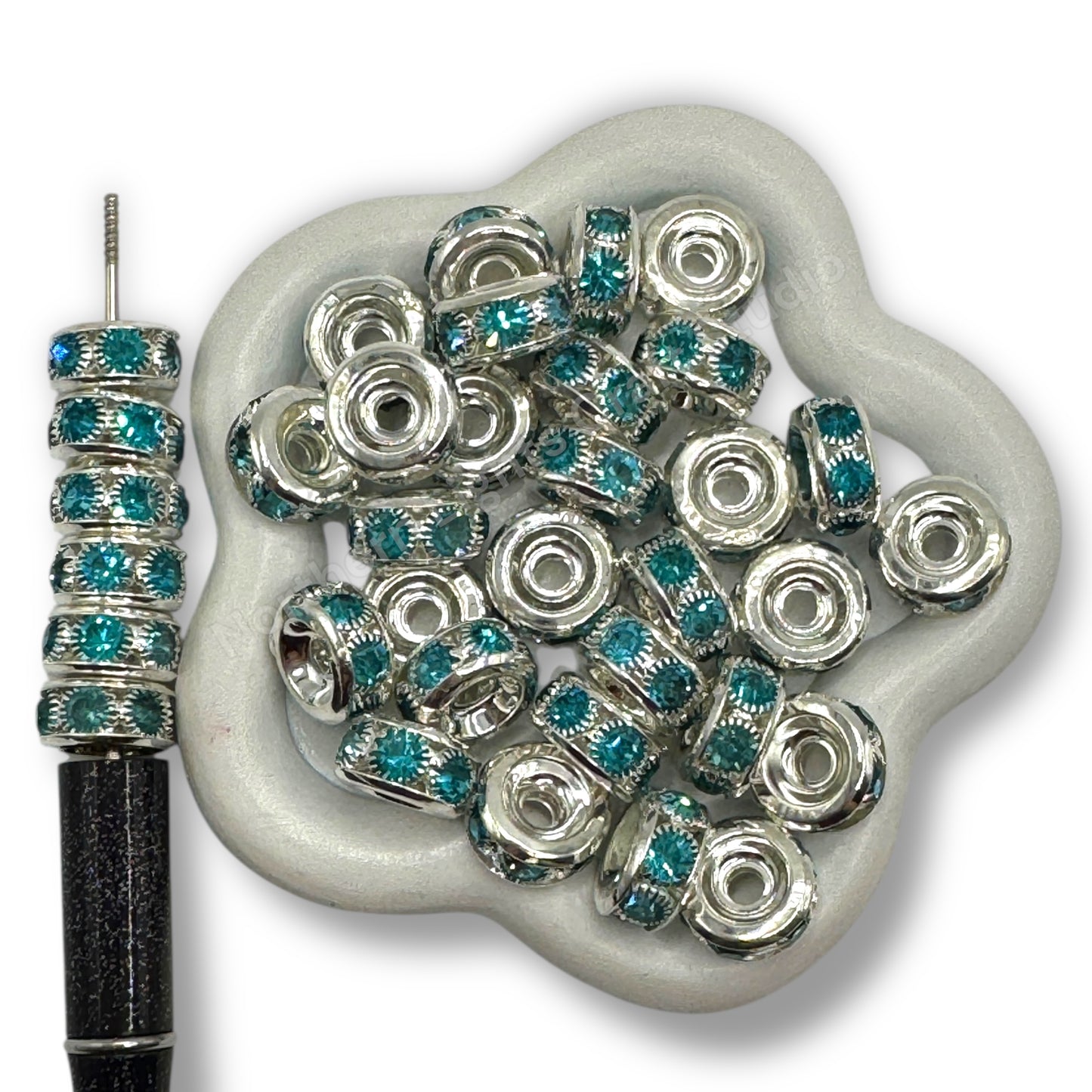 Metall Alloy Blue Crystal Silver 14mm Spacers -11 pc.