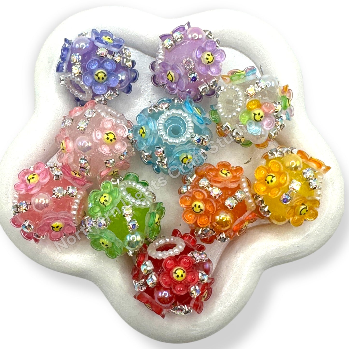 Fancy Smiley Flower Beads - 5pc.