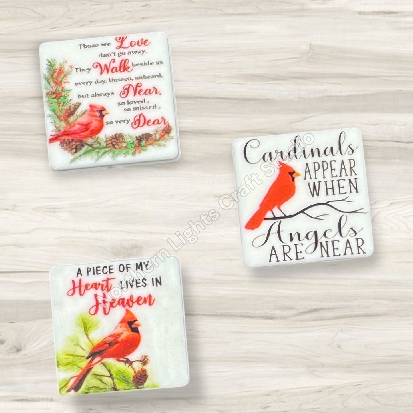 Printed Red Cardinal Focal Beads - 1pc.