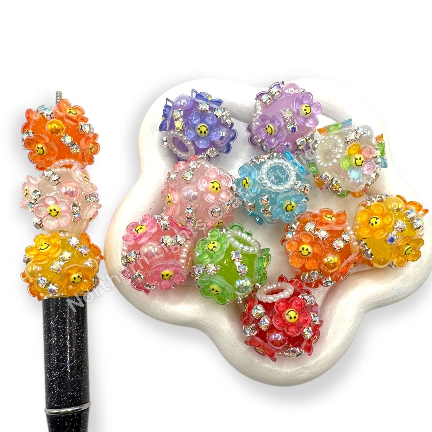 Fancy Smiley Flower Beads - 5pc.
