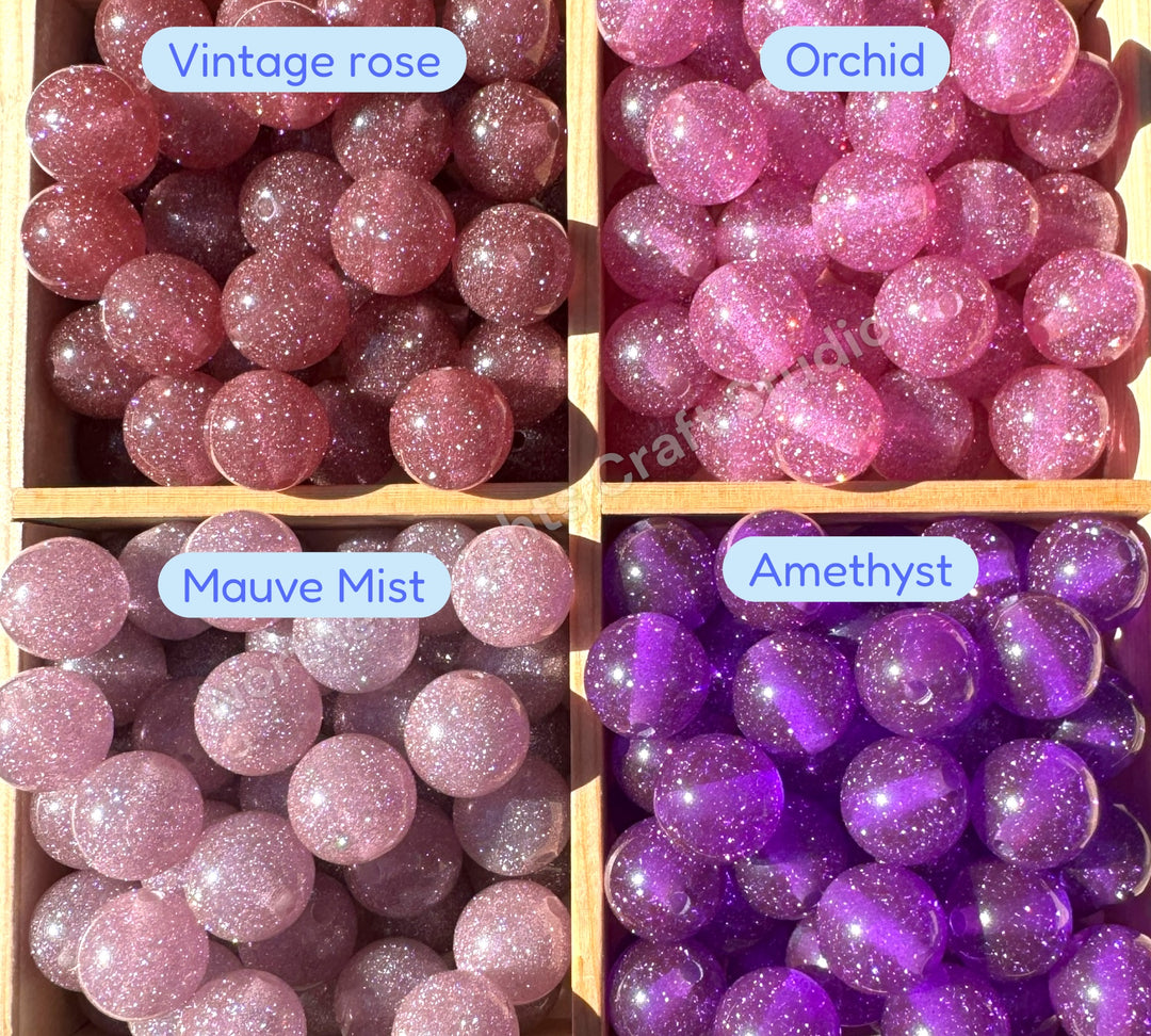 Glitter Dust 16mm High Quality Resin Beads - 20 Pcs.
