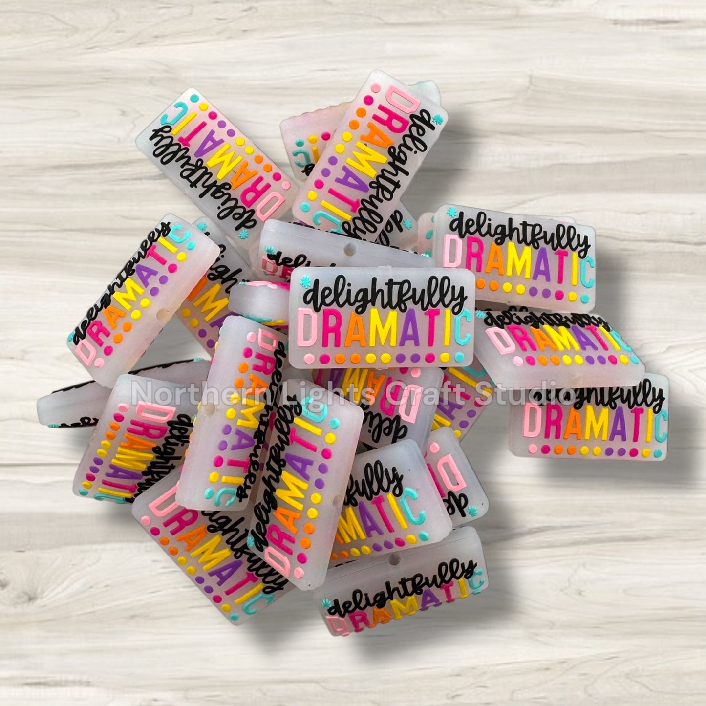 Delightfully Dramatic Focal Glitter Jelly Focal Bead