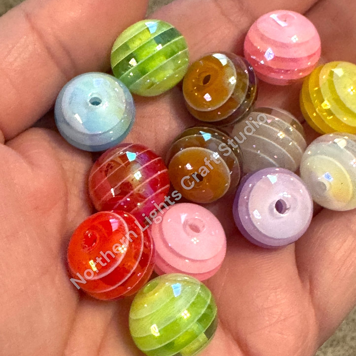 Acrylic UV Color Stripe 16mm Beads - 20pc.