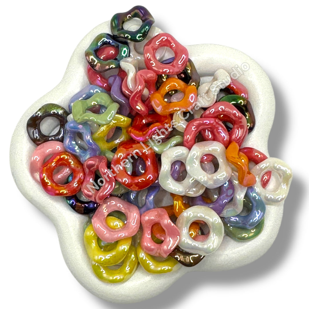 UV Wavy Spacers 16mm - 50 pcs. - Choose Color