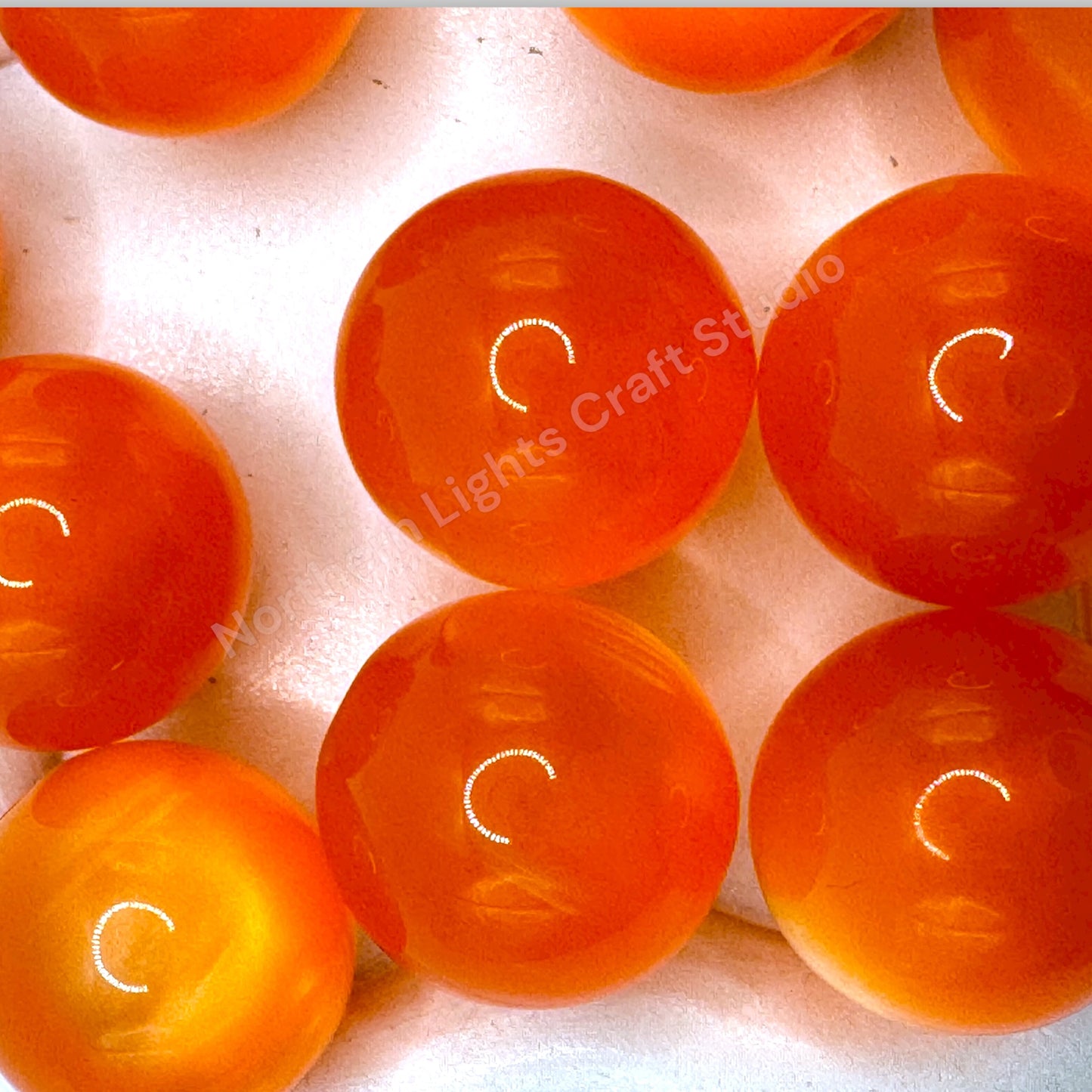 Orange Cat Eye Shiny 20mm Beads -10 pc.