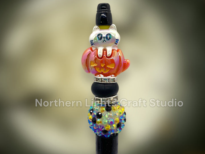 Handmade Halloween Bead Pens, Beaded Halloween Pens, Halloween Bead Pens, Pumpkin Cat Pen, Bling Halloween Pens, Handmade Halloween Beads