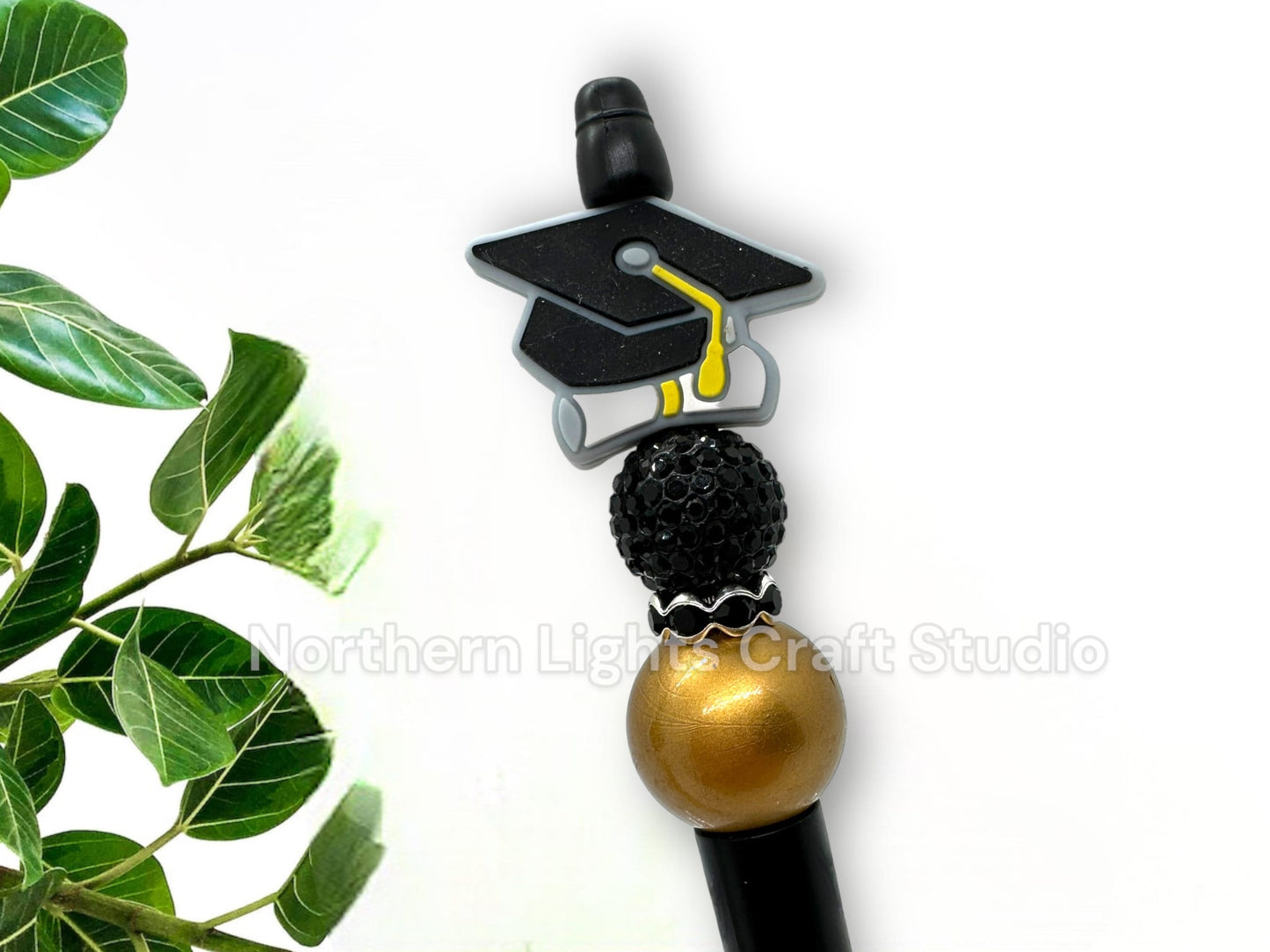 Graduation Pen, Gift for Graduates, Beaded Graduation Pen, Graduation Cap Beaded Pen