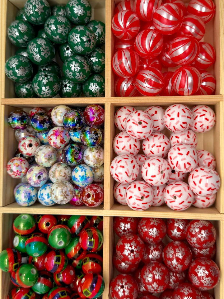 20mm Printed Acrylic Christmas Beads, Bubblegum Christmas Beads Pack of 10
