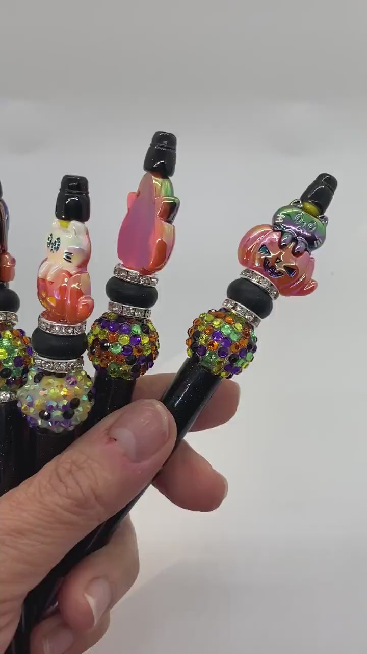 Handmade Halloween Bead Pens, Beaded Halloween Pens, Halloween Bead Pens, Pumpkin Cat Pen, Bling Halloween Pens, Handmade Halloween Beads