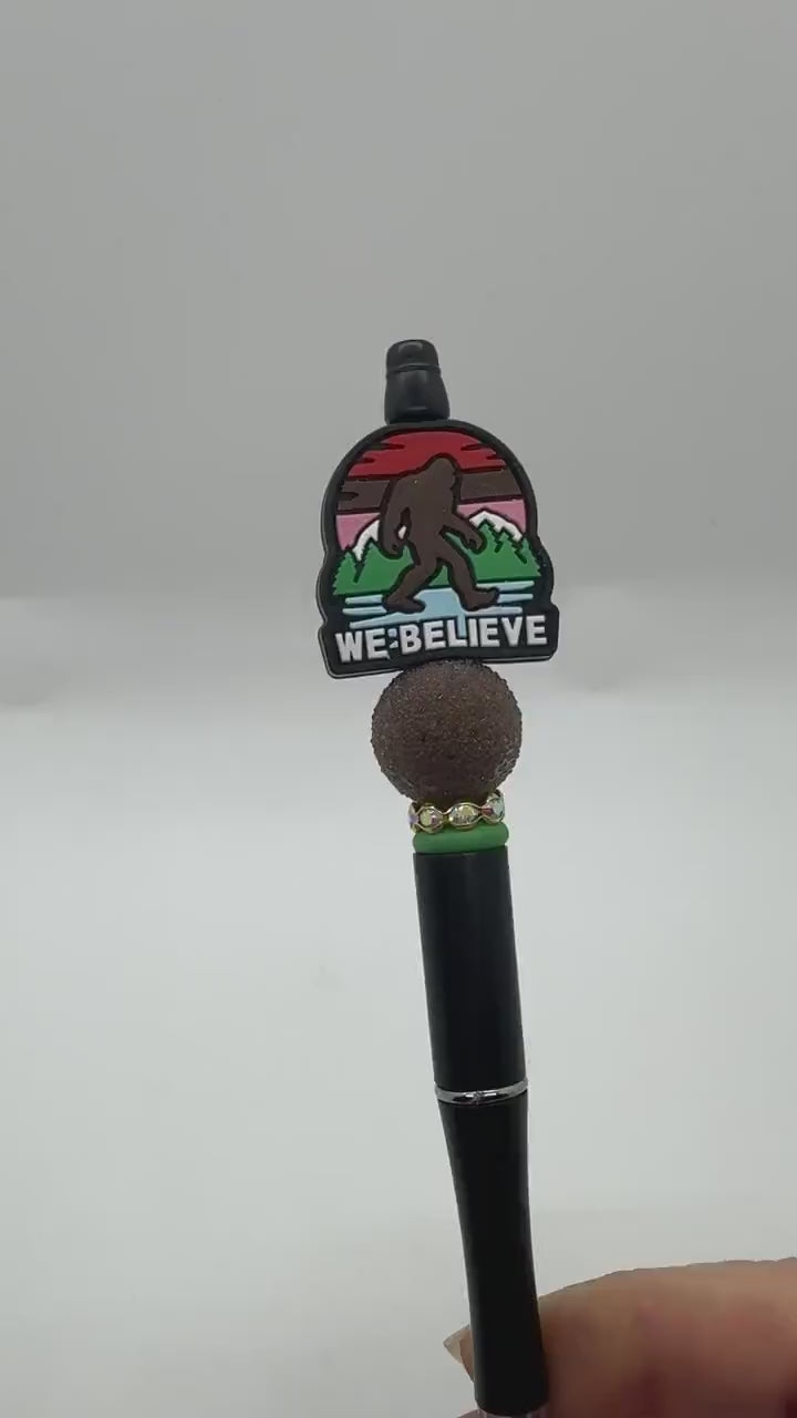 Handmade Bigfoot Beaded Pen, We Believe Cryptid Pen, We Believe Bigfoot Pen, Bigfoot In The Woods Pen