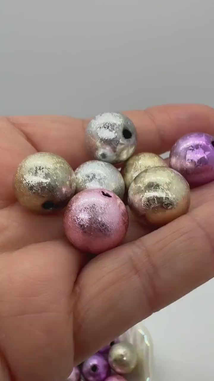 16mm Foil Acrylic Beads - 20pc.