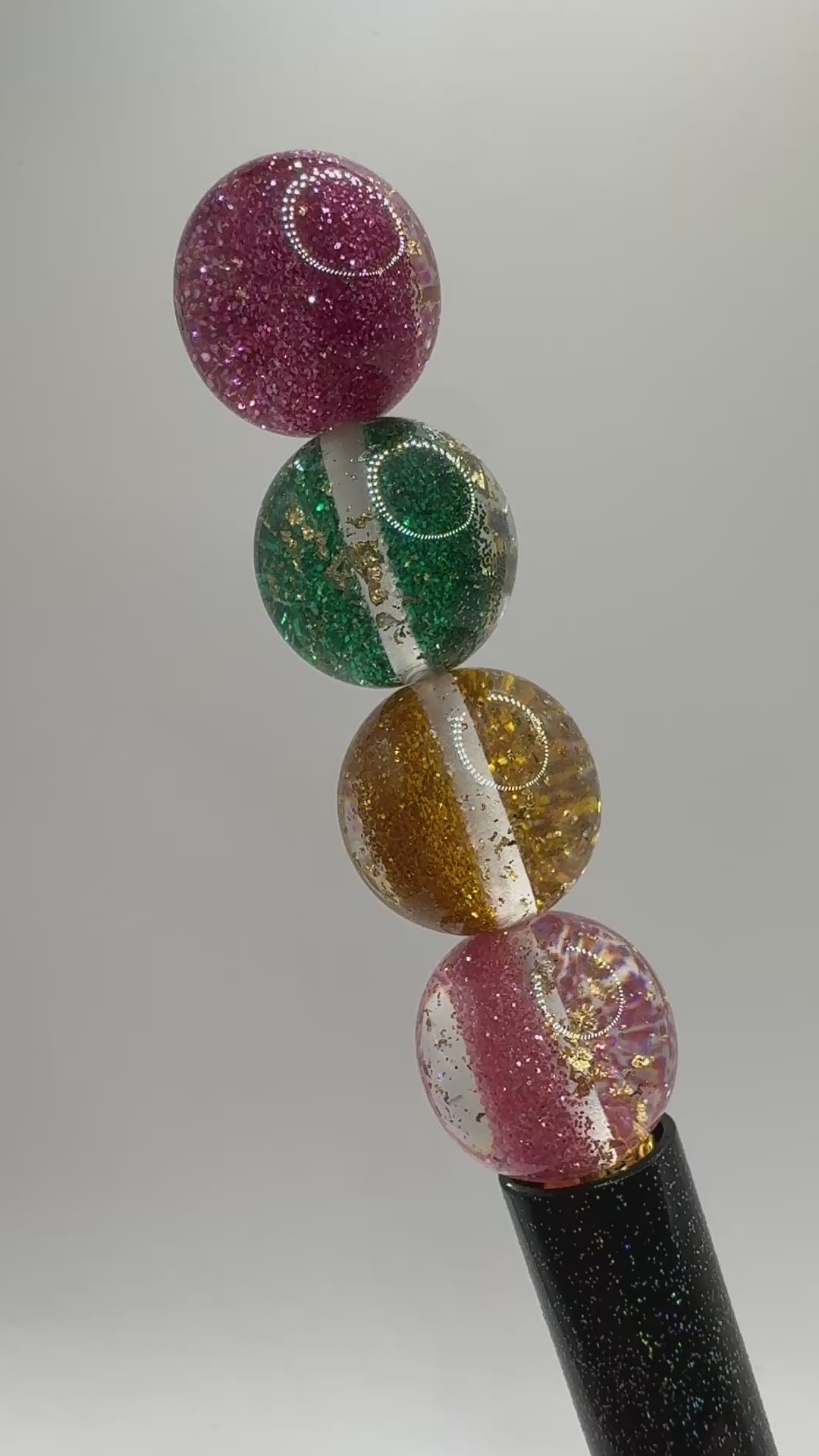 All That Glitters is Gold 16mm Acrylic Beads - 20pc