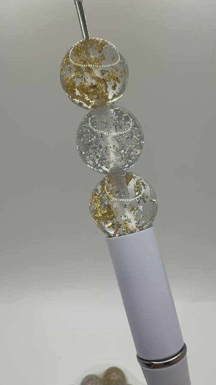 16mm Gold Silver Flake Acrylic Beads -20 pieces
